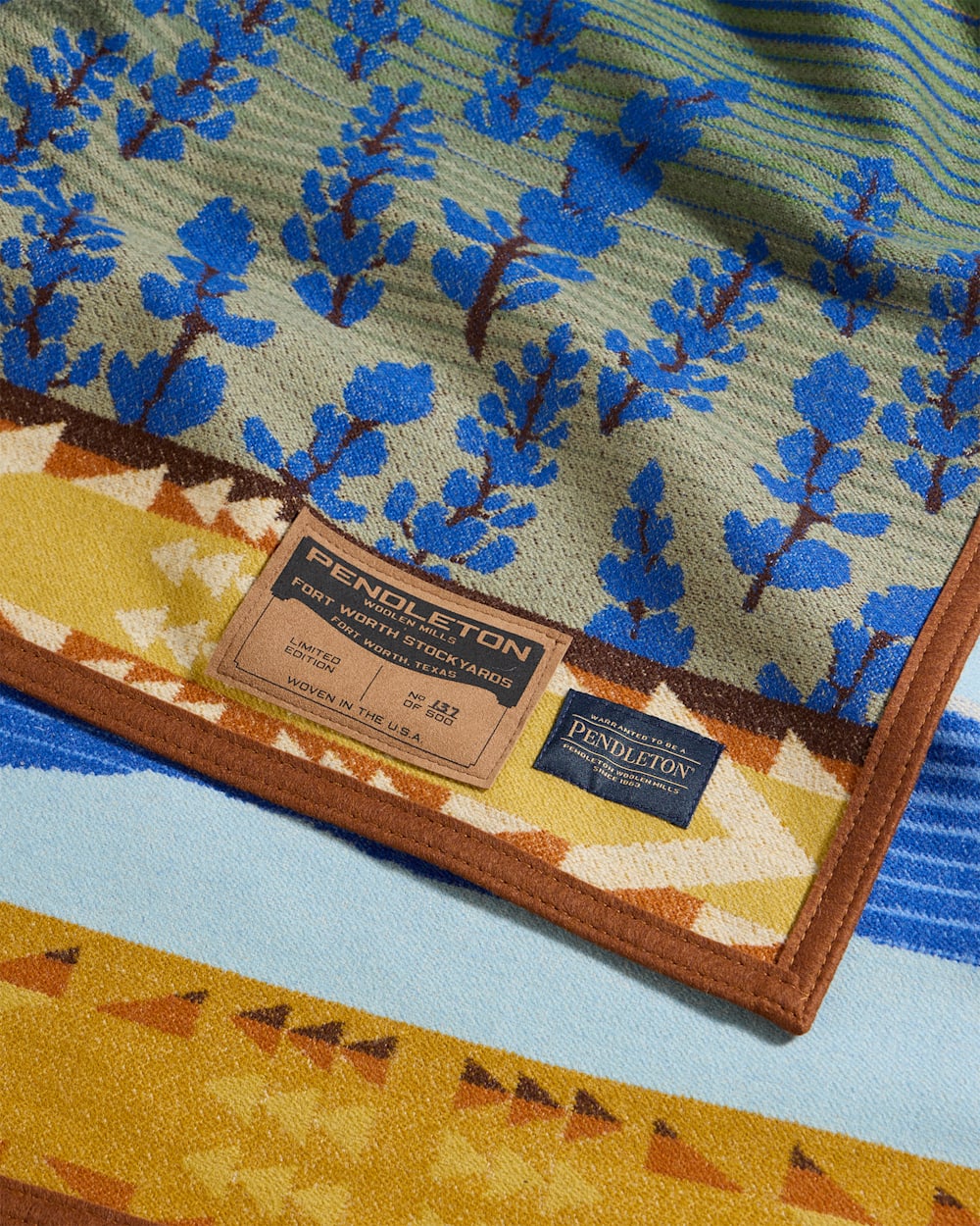 Pendleton Shop Western Longhorn Bluebells Throw