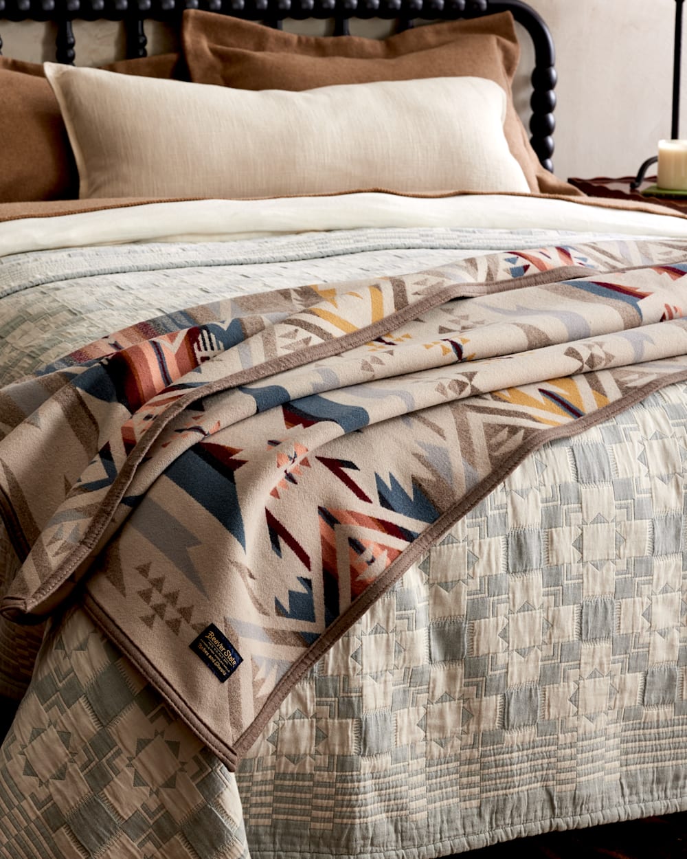 Pendleton White Sands Blanket in Pure Virgin Wool