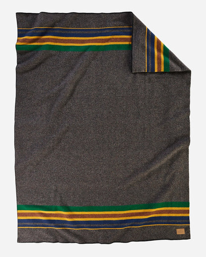 Pendleton Shop Cozy Camp Blankets: Luxurious Comfort Outdoors