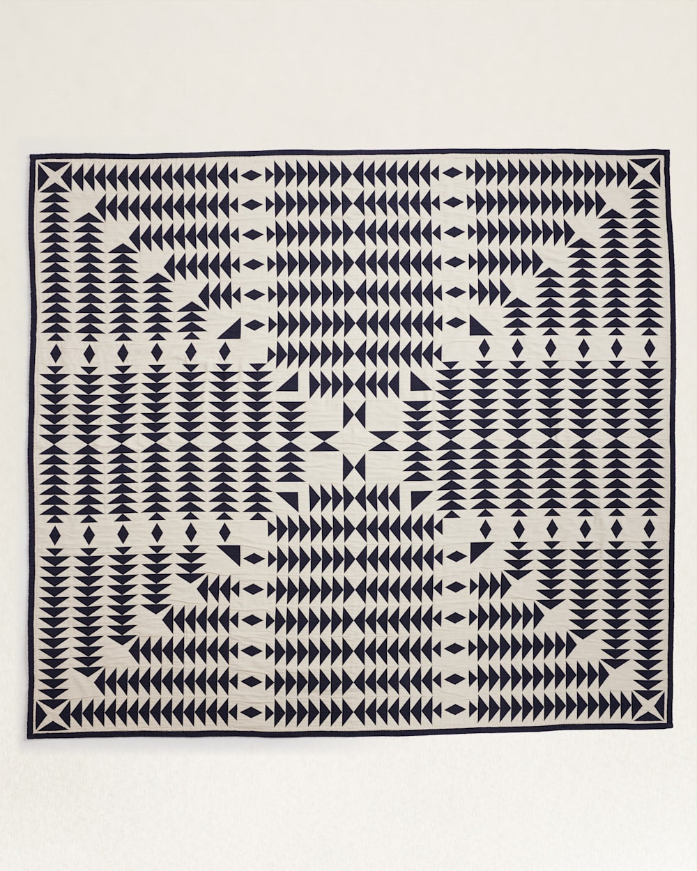 Pendleton Midnight Nova Cotton Matelasse Coverlet Bedding