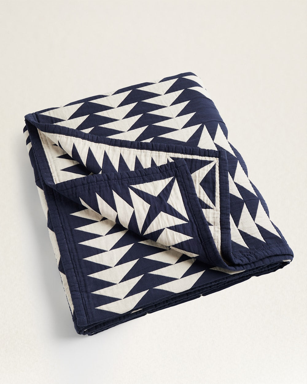 Pendleton Midnight Nova Cotton Matelasse Coverlet Bedding