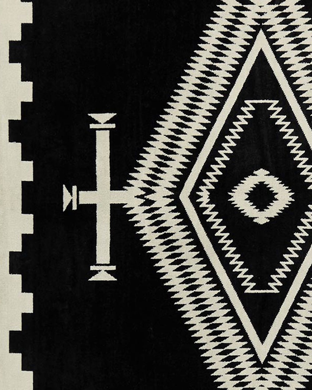 Pendleton Los Ojos Plush Spa Towel
