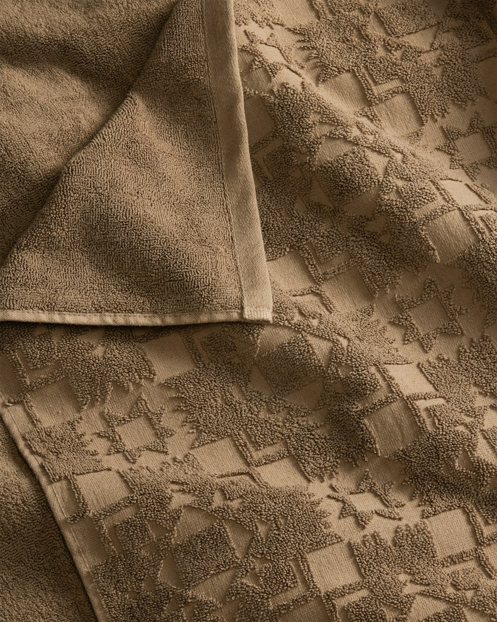 Pendleton Sculpted Towel Collection
