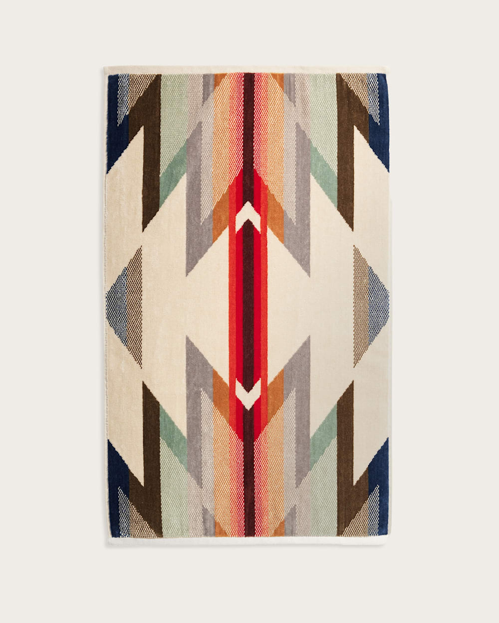 Pendleton Shop Luxurious Trail Towels: Comfort & Style
