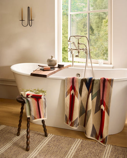 Pendleton Shop Luxurious Trail Towels: Comfort & Style