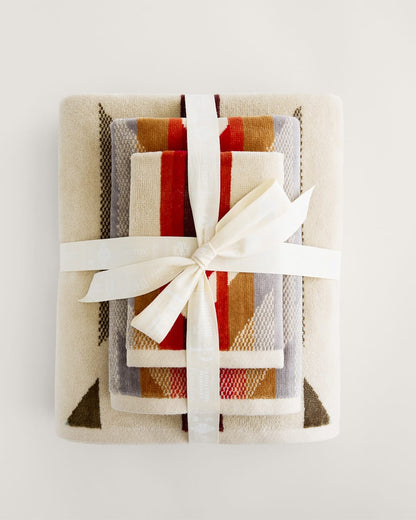 Pendleton Shop Luxurious Trail Towels: Comfort & Style