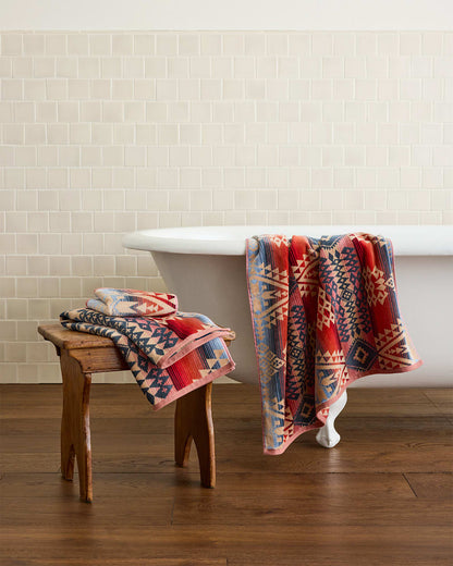 Pendleton Shop Canyonlands Towels: Luxurious Comfort