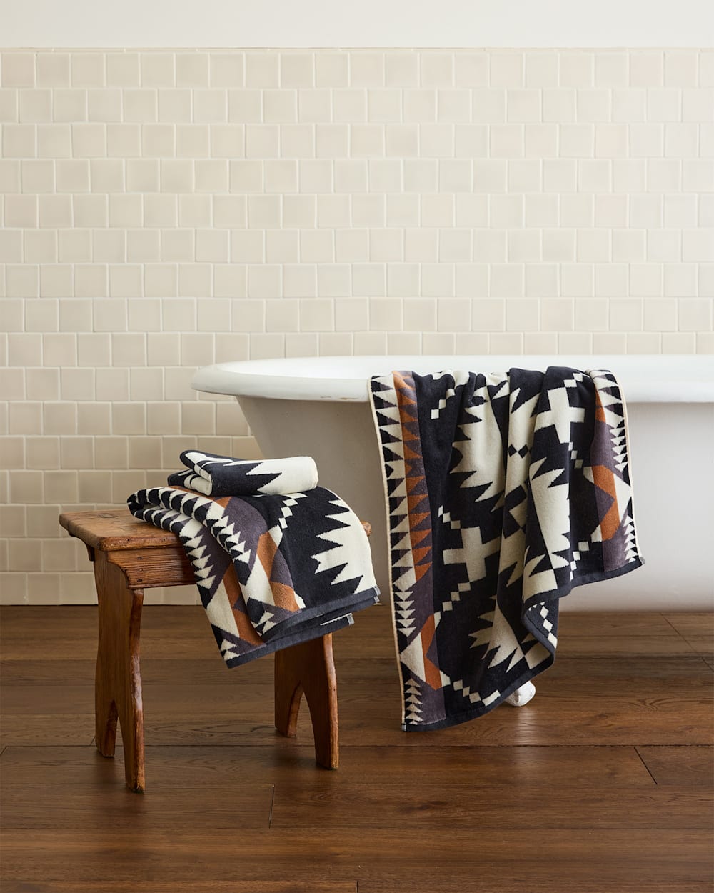 Pendleton Shop Spider Rock Towels: Luxurious Comfort