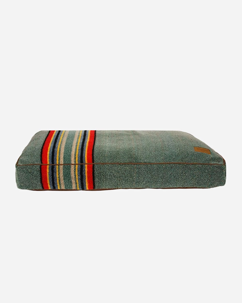 Pendleton Yakima Camp Pet Napper Bed for Camp Comfort