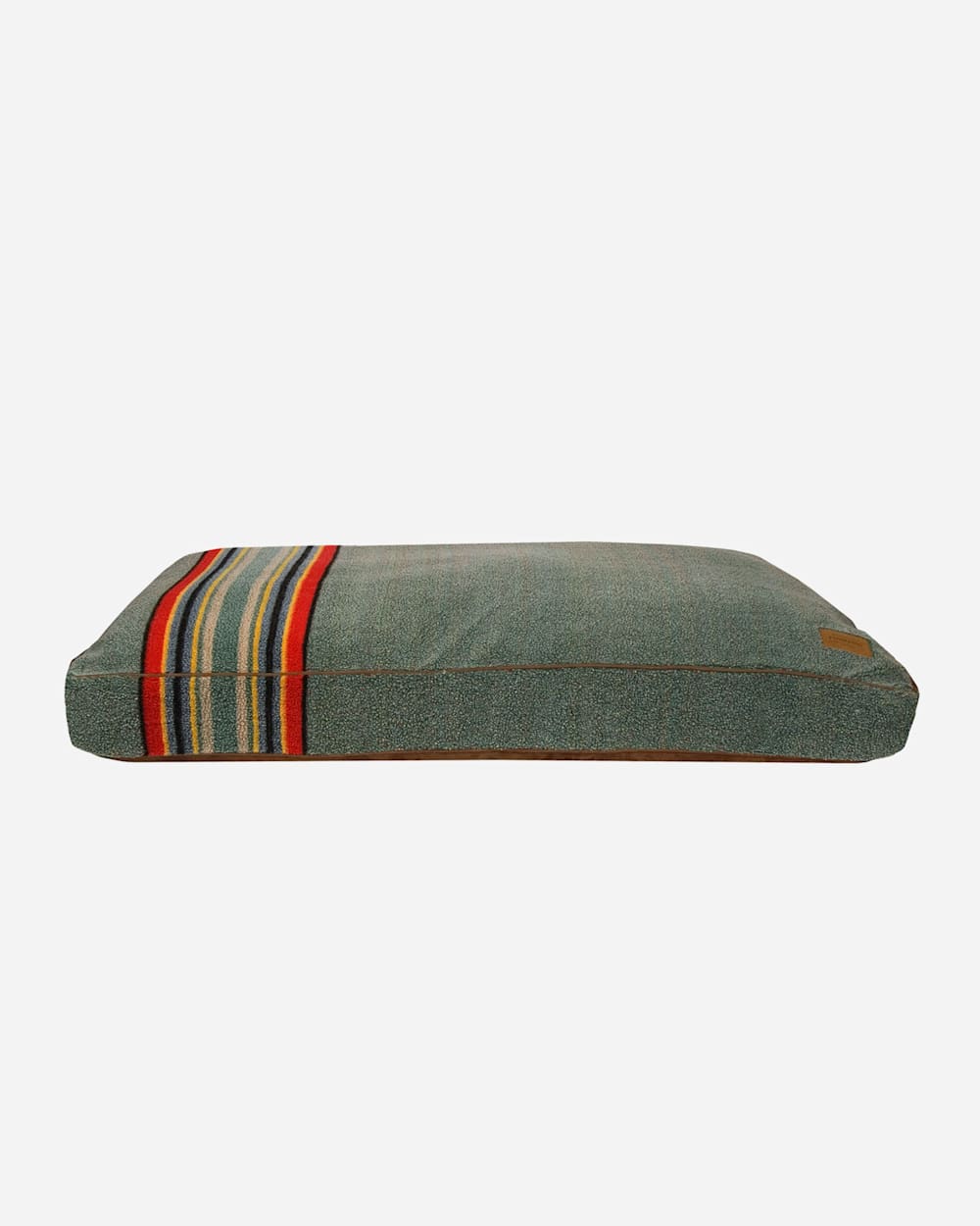 Pendleton Yakima Camp Pet Napper Bed for Camp Comfort