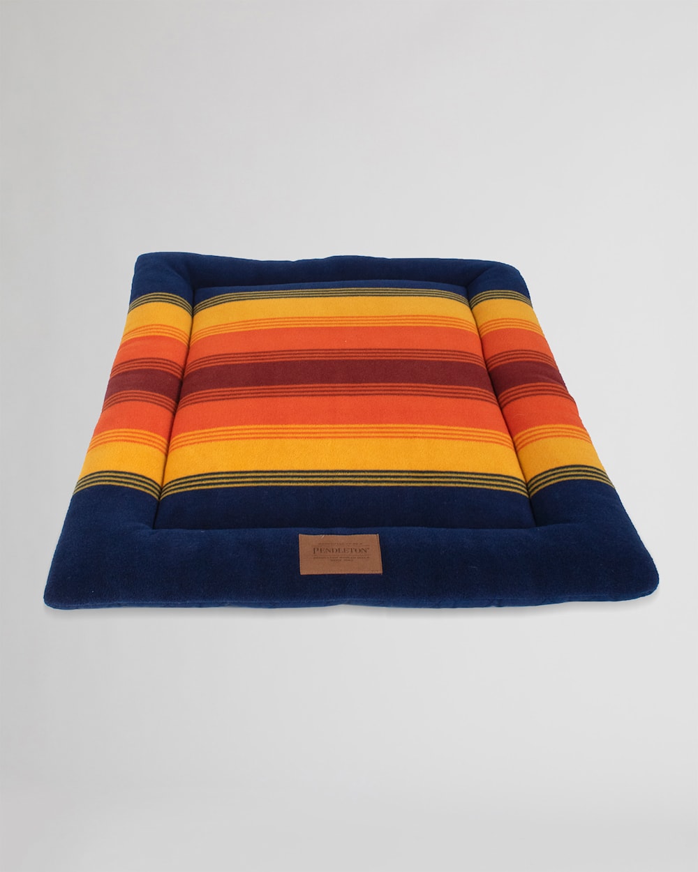 Pendleton Shop Cozy Grand Canyon Comfort Cushion Pet Bed