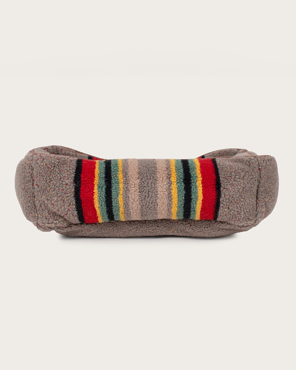 Pendleton Yakima Camp Pet Kuddler Bed for Cozy Comfort