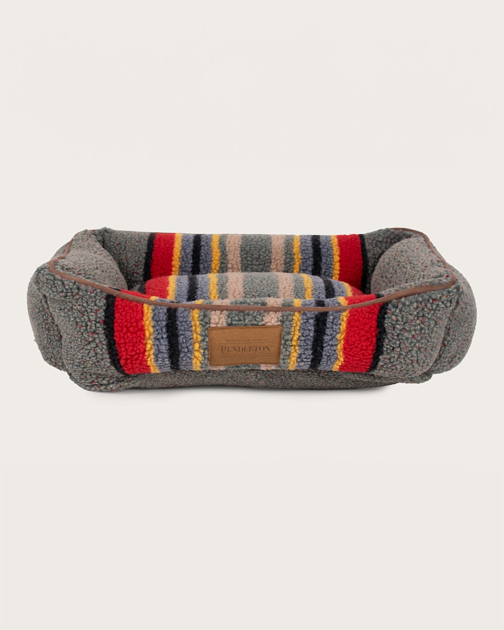 Pendleton Yakima Camp Pet Kuddler Bed for Cozy Comfort
