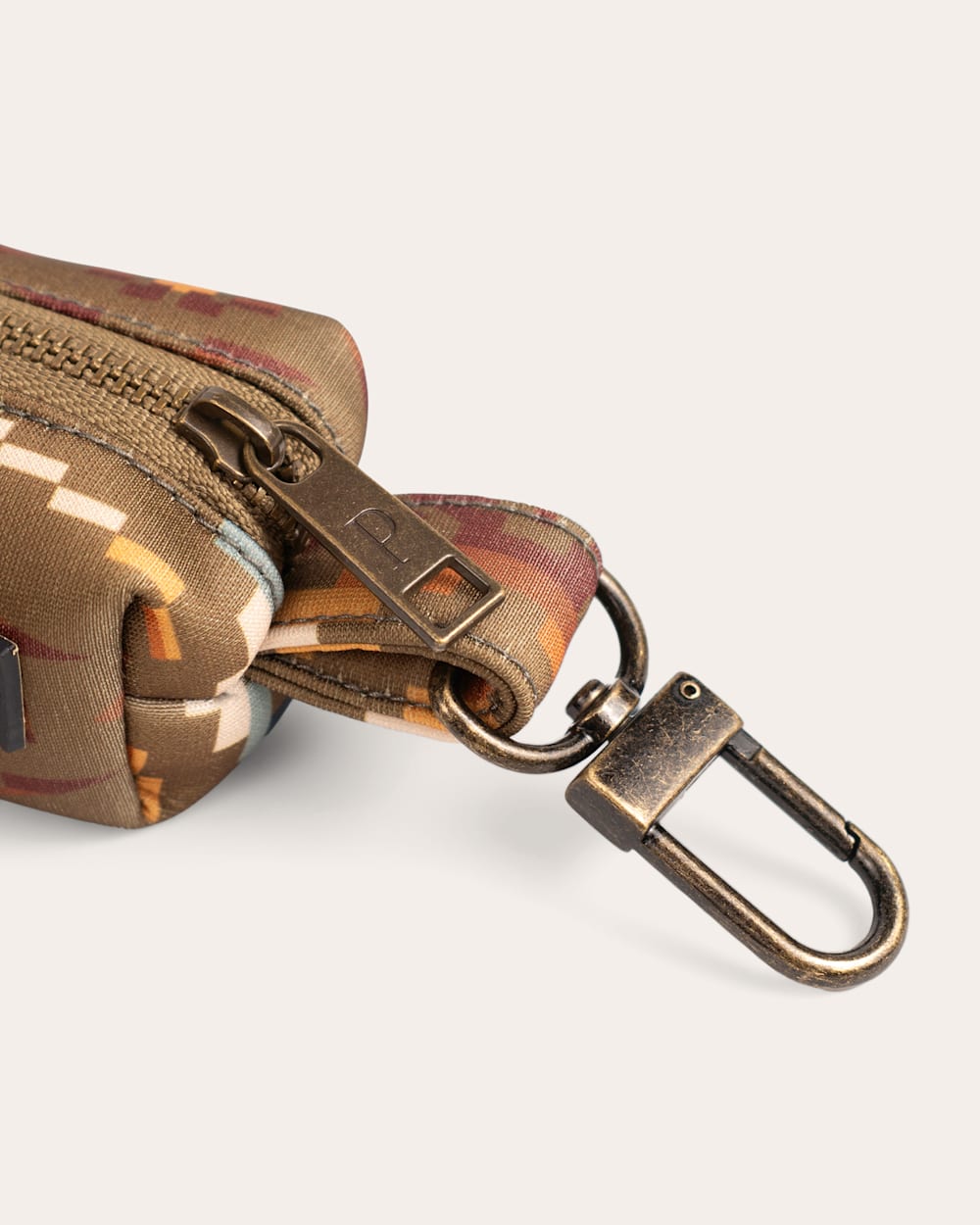 Pendleton Shop Pet Waste Bag Holder in Pet Accessories
