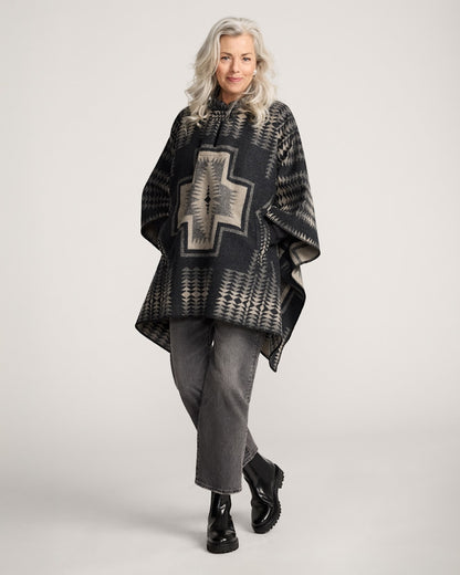 Pendleton Shop Women's Harding Wool Poncho Outerwear