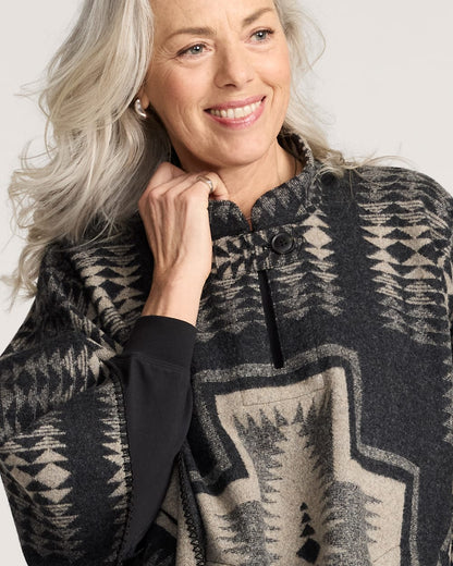 Pendleton Shop Women's Harding Wool Poncho Outerwear