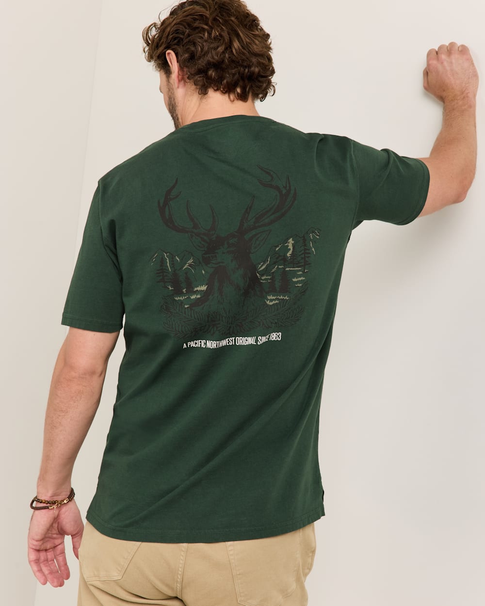 Pendleton Men's Short-Sleeve Deschutes Stag Graphic Tee