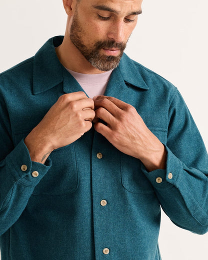 Pendleton Shop Men's Solid Wool Board Shirt for Timeless Look