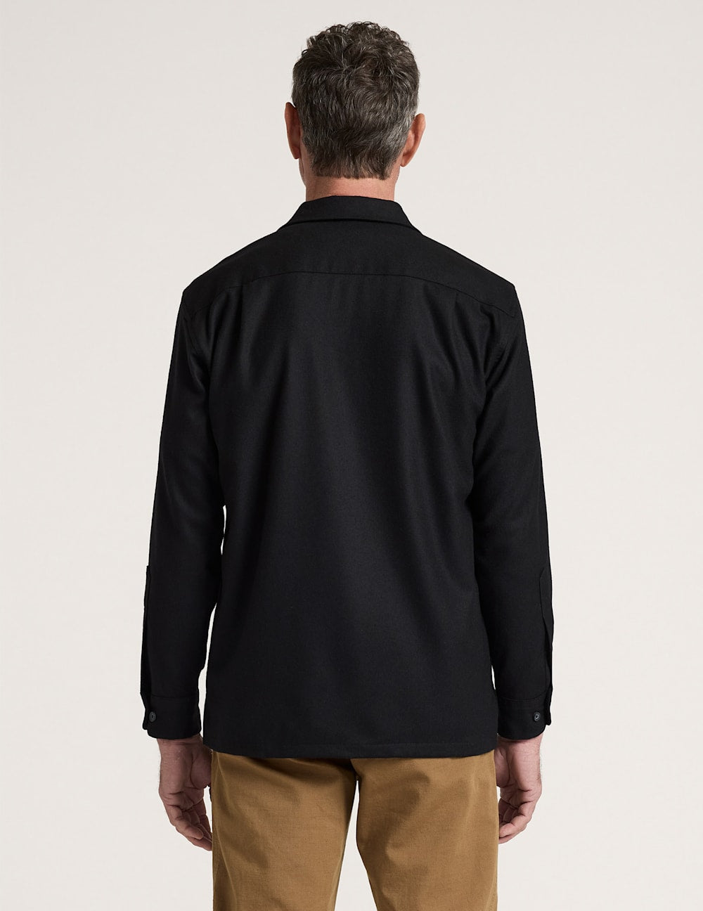 Pendleton Shop Men's Solid Wool Board Shirt for Timeless Look
