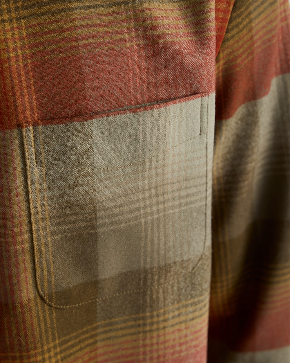 Pendleton Shop Men's Plaid Lodge Shirt on Sale