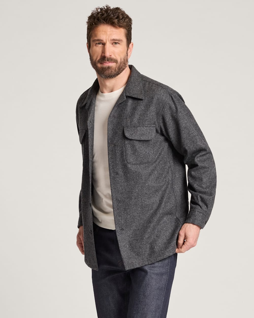 Pendleton Shop Men's Solid Wool Board Shirt for Timeless Look