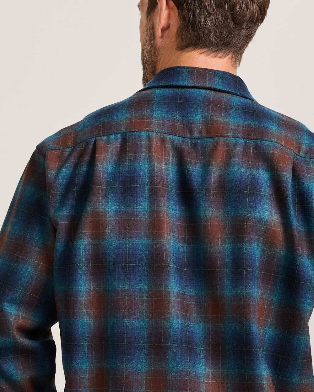 Pendleton Shop Men's Plaid Wool Board Shirt: Stylish Comfort