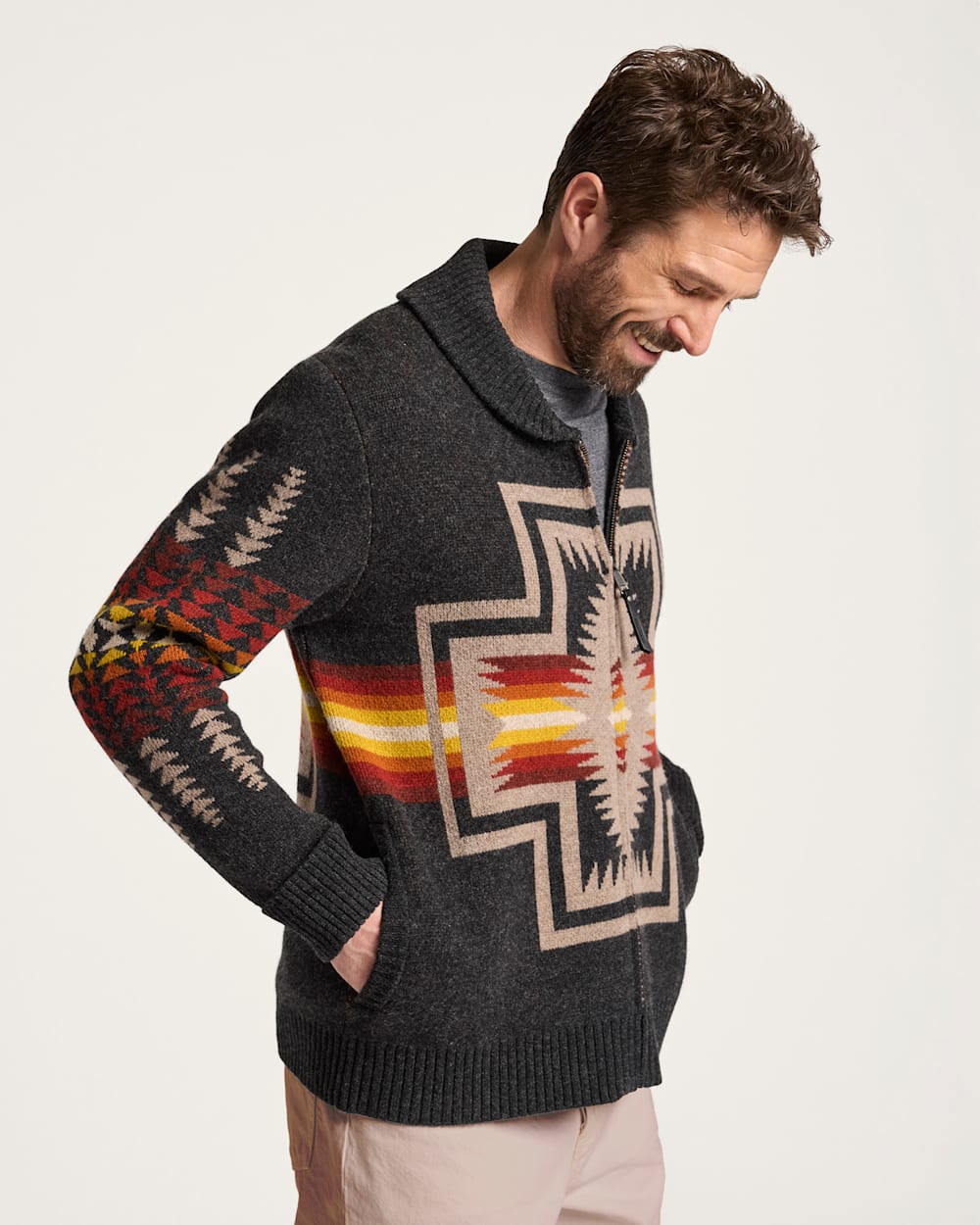 Pendleton Stay Stylish and Cozy in Men's Harding Zip Lambswool Cardigan