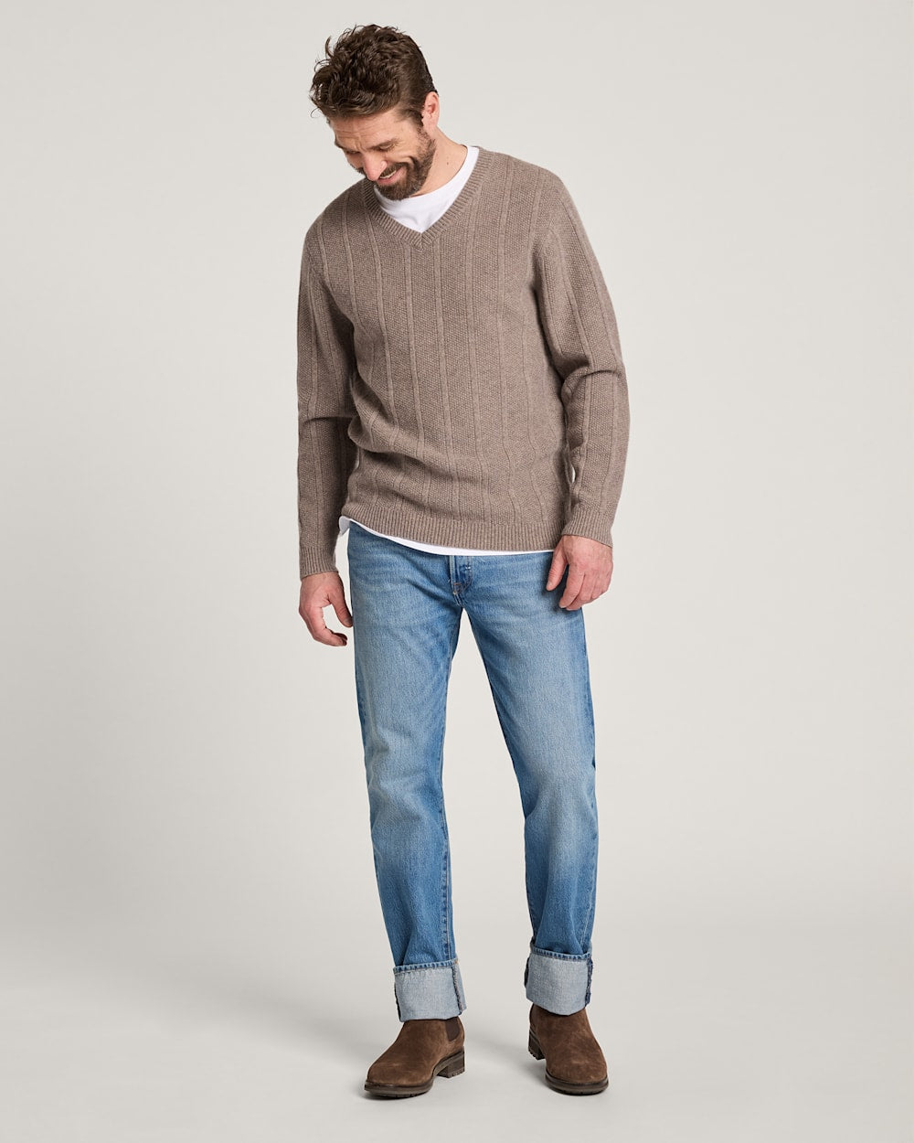 Pendleton Shop Men's Mixed Stitch Merino V-Neck in Sweaters