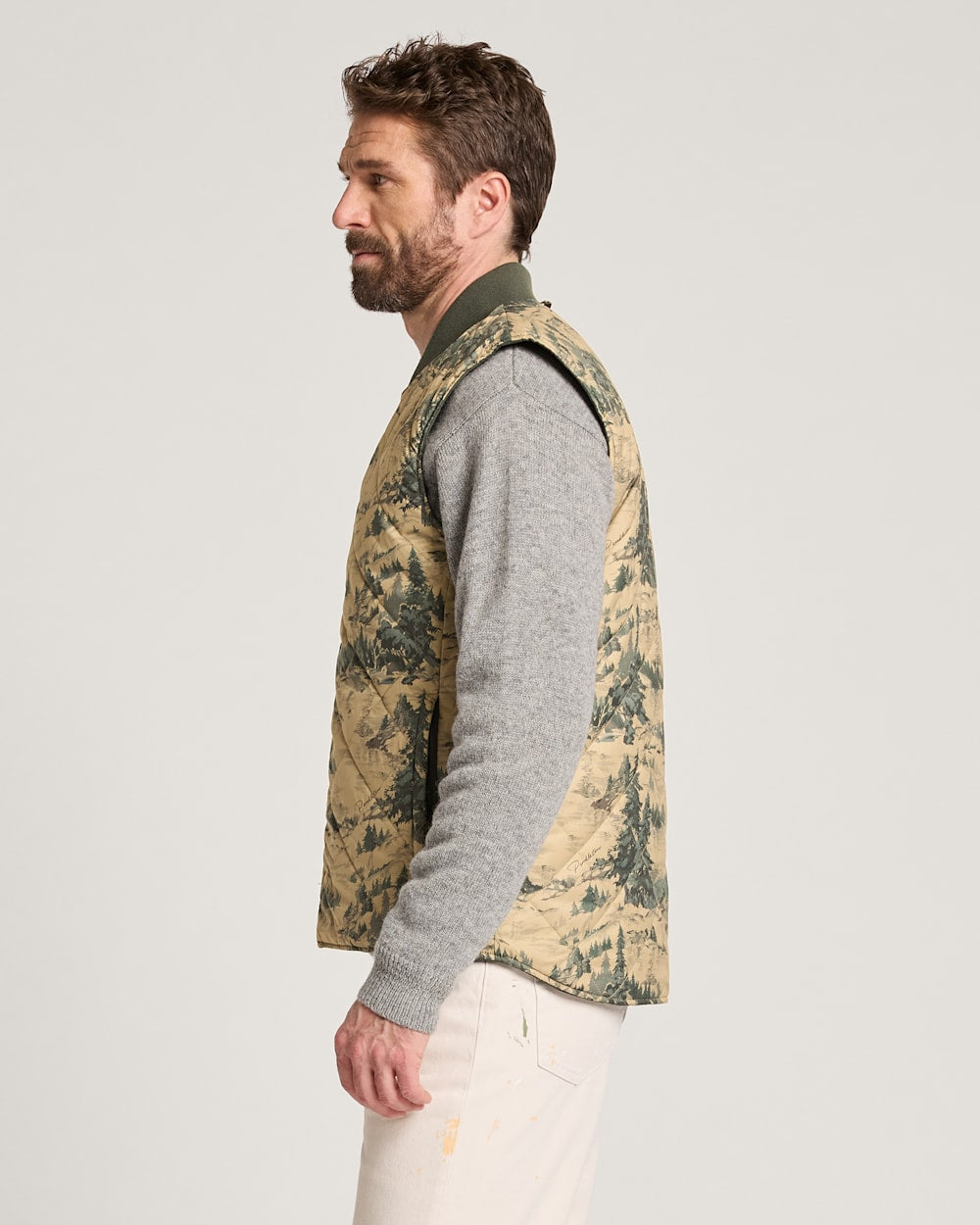 Pendleton Shop Men's Wildwood Reversible Vest in Jackets & Coats