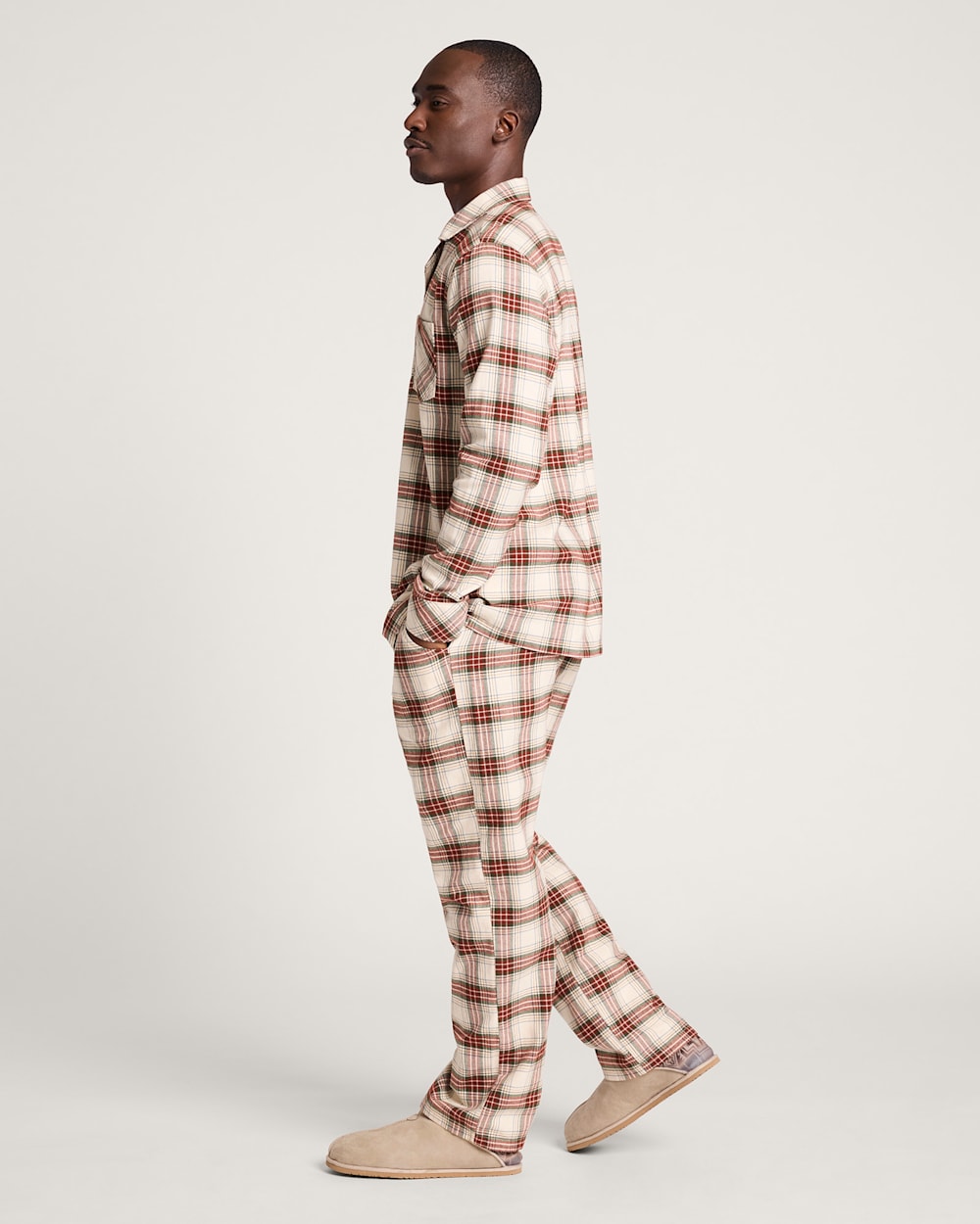 Pendleton Shop Men's Plaid Flannel Pajama Set in Sleepwear