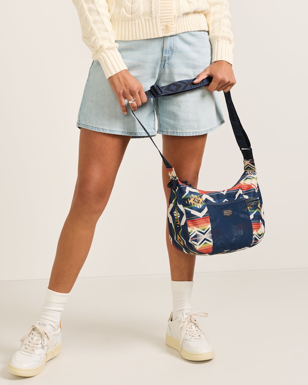 Pendleton Creekside Explorer Crescent Bag
