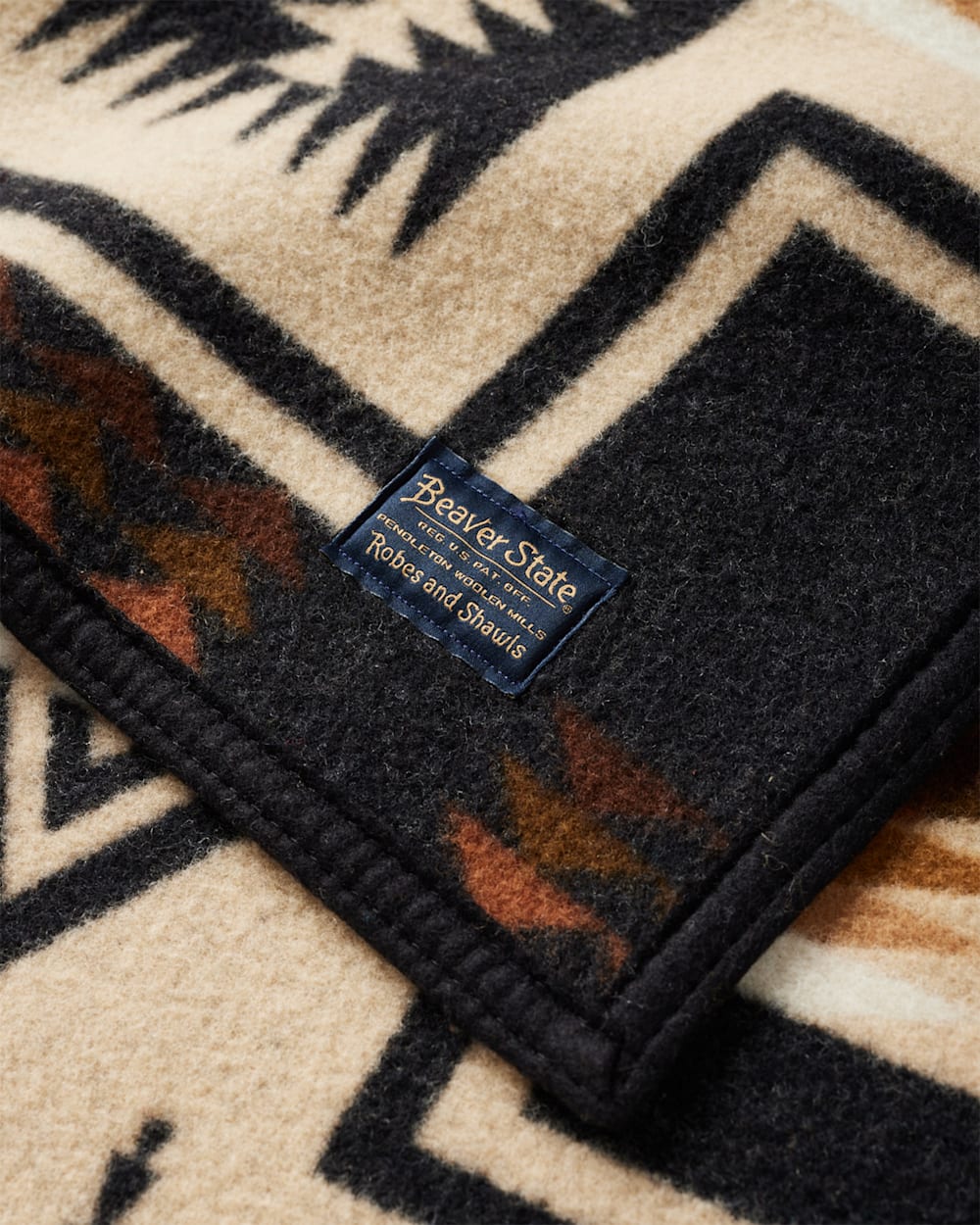 Pendleton Harding Jacquard Blanket Retring Colors