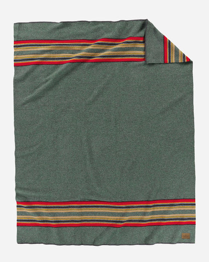 Pendleton Shop Cozy Camp Blankets: Luxurious Comfort Outdoors