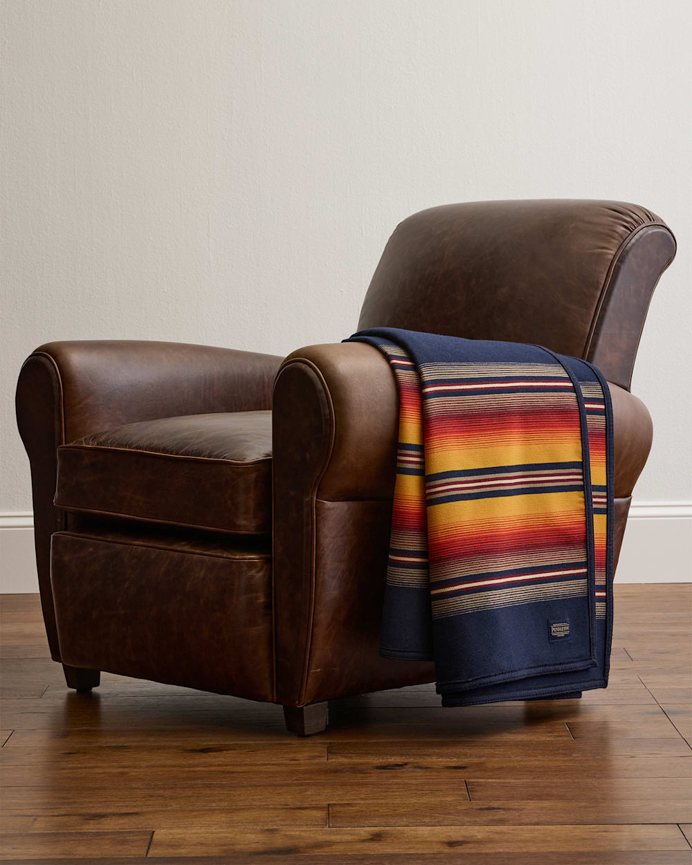 Pendleton Shop Luxurious Serape Robe: Cozy Comfort & Style