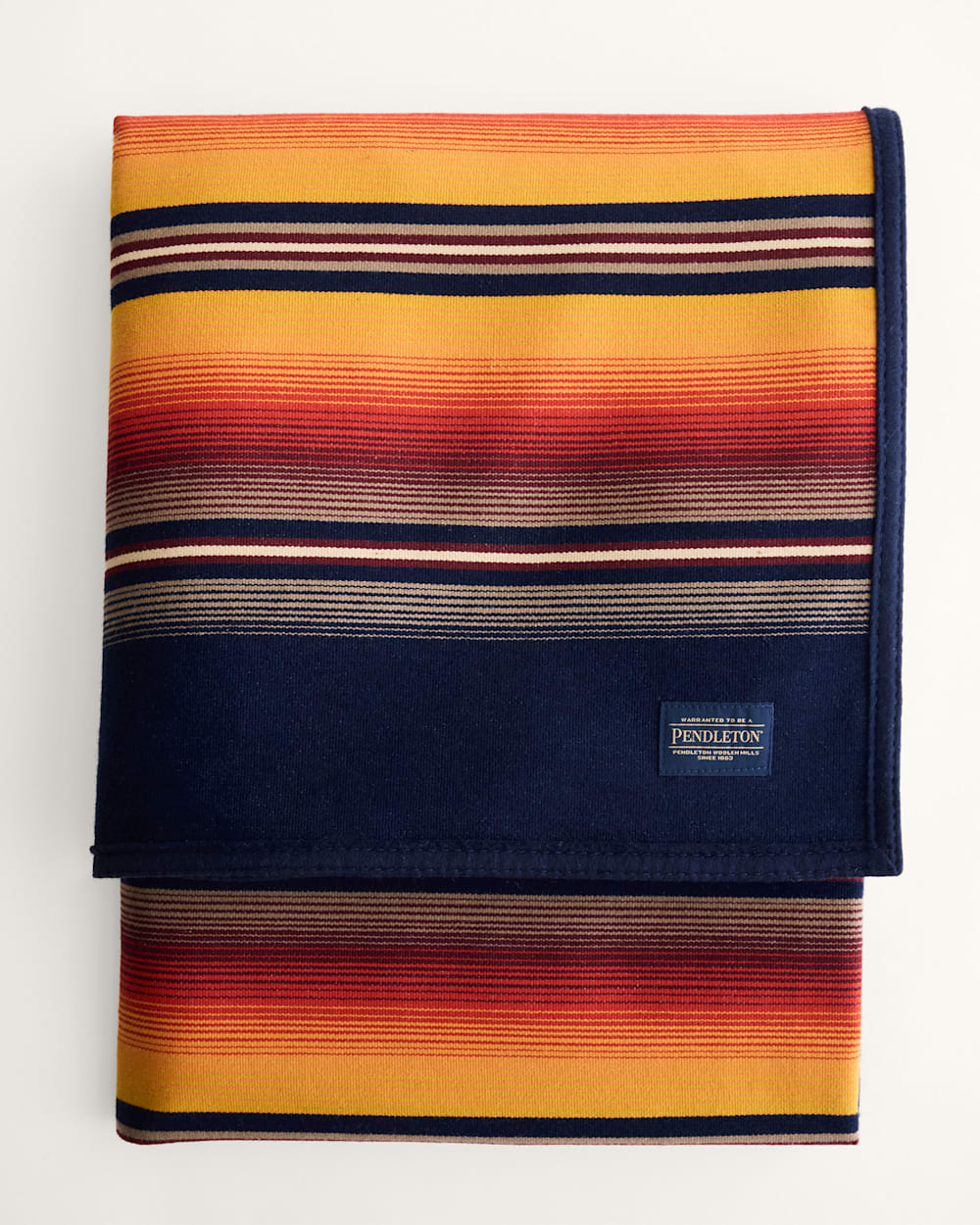 Pendleton Shop Luxurious Serape Robe: Cozy Comfort & Style