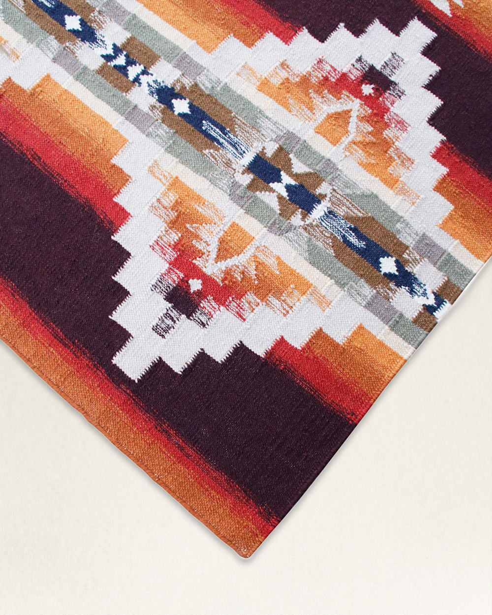 Pendleton Elevate Home Elegance with Juniper Mesa Rug