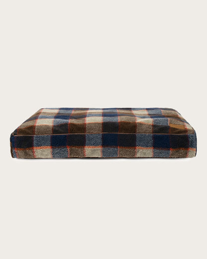 Pendleton MOUNTAIN PLAID PET BED - NAPPER