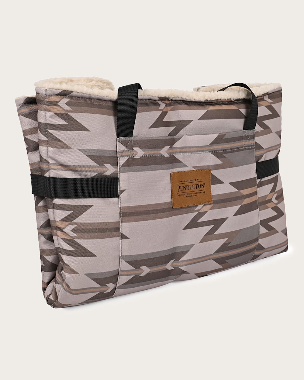 Pendleton Buy Wyeth Trail Pet Travel Bed Cozy and Convenient Pet Mat