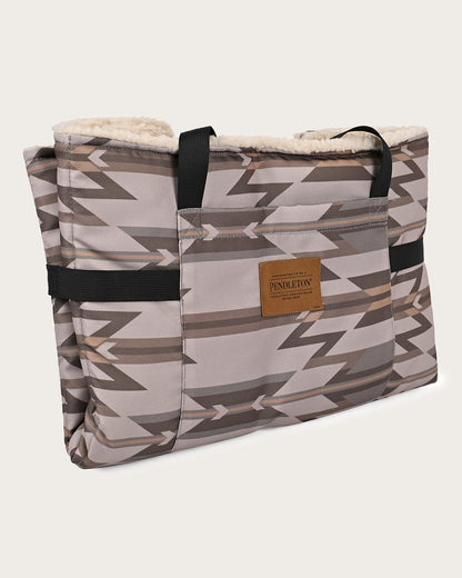 Pendleton Buy Wyeth Trail Pet Travel Bed Cozy and Convenient Pet Mat