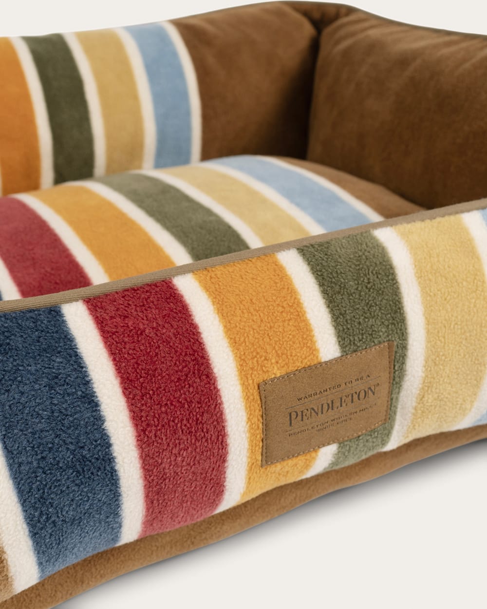 Pendleton Shop Joshua Tree Kuddler Pet Bed in Pet Accessories