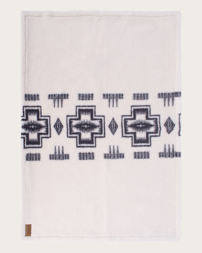 Pendleton Shop Harding Pet Blanket Warm and Cozy Pet Crate Throw