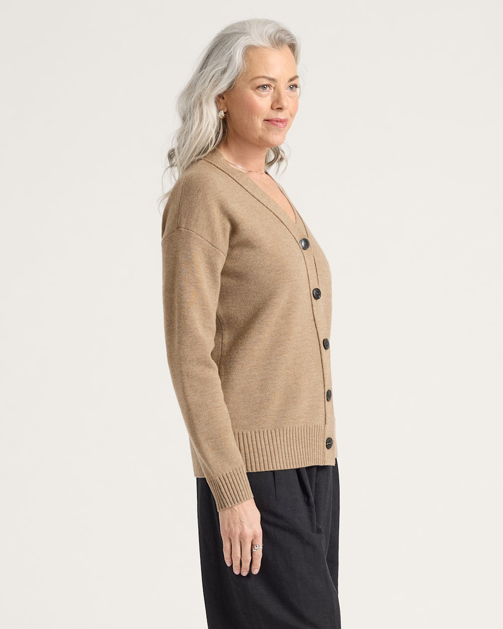 Pendleton Shop Women's Relaxed Merino Cardigan in Sweaters