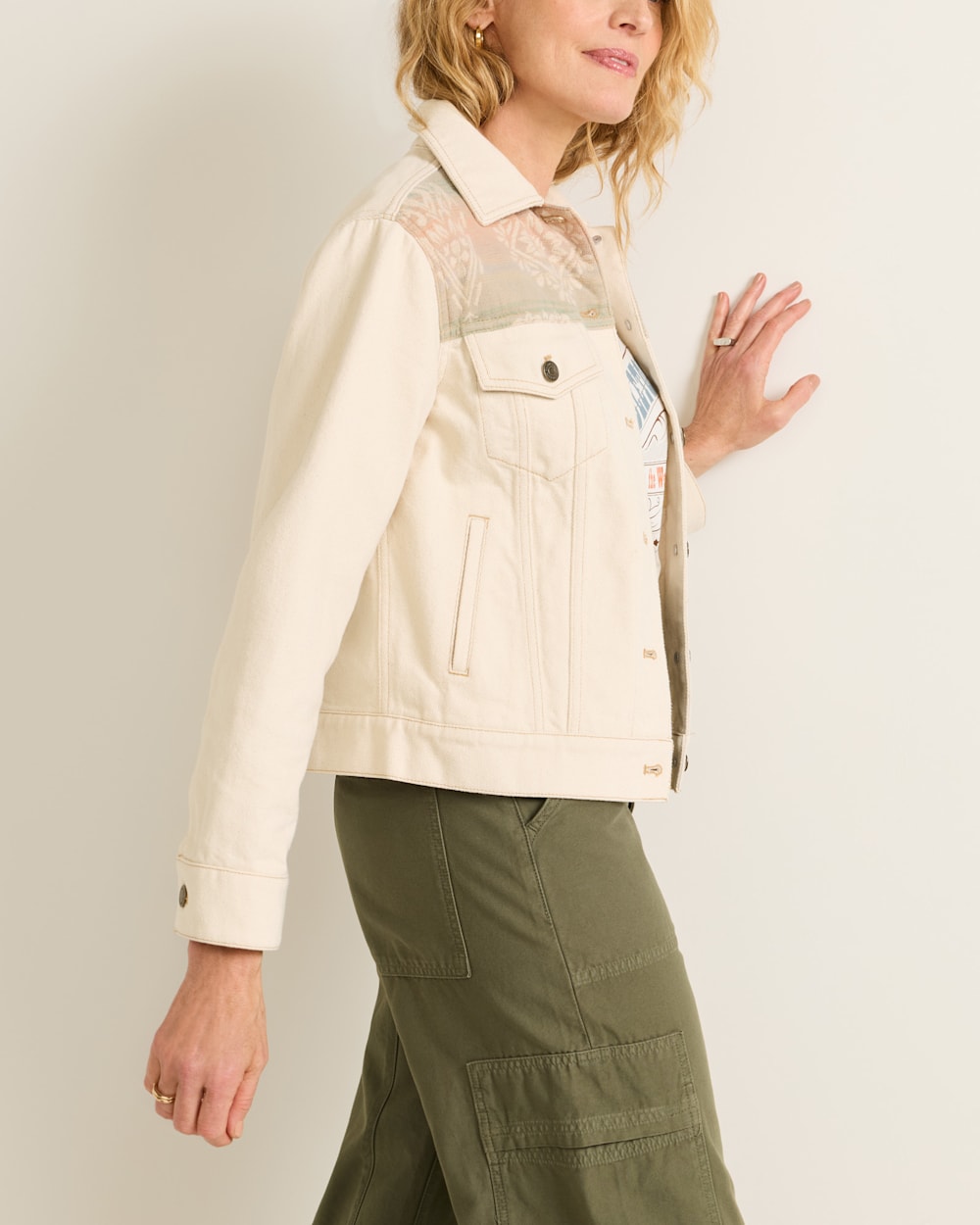 Pendleton Shop Women's Cotton Denim Trucker Jacket with Accents