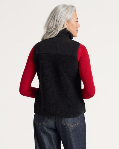 Pendleton Shop Women's Laurel Fleece Vest in Coats & Jackets