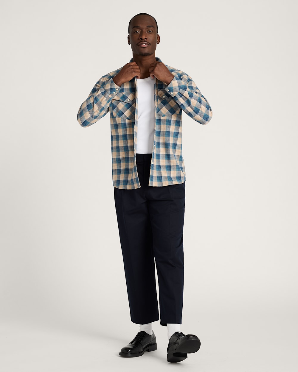 Pendleton Shop Men's Plaid Wyatt Cotton Shirt in Shirts