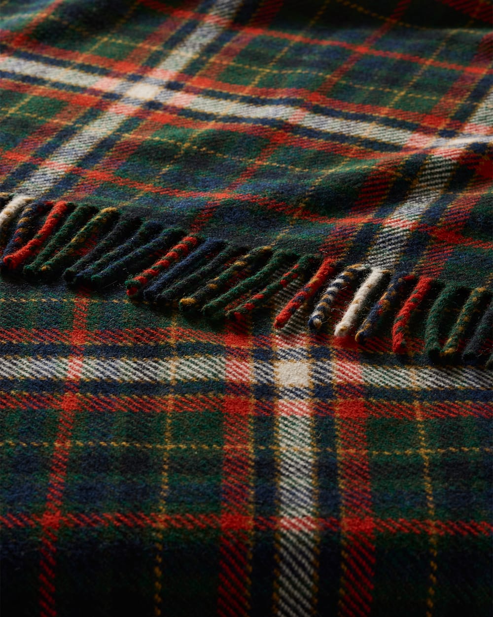 Pendleton Shop Fireside Throw in Home & Blankets