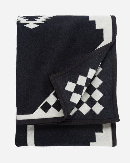 Pendleton Shop the Los Ojos Blanket