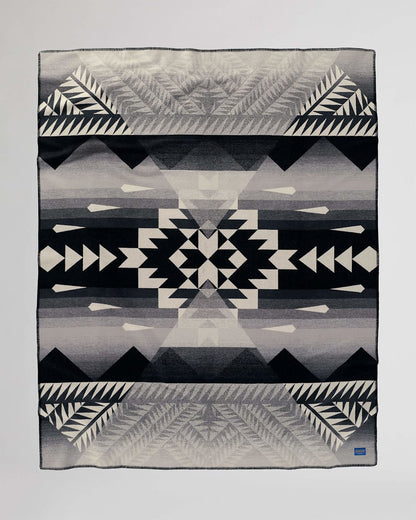 Pendleton Nike N7 Seven Peaks Blanket