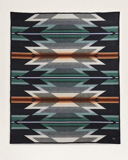 Pendleton Wyeth Trail Jacquard Bedding Set