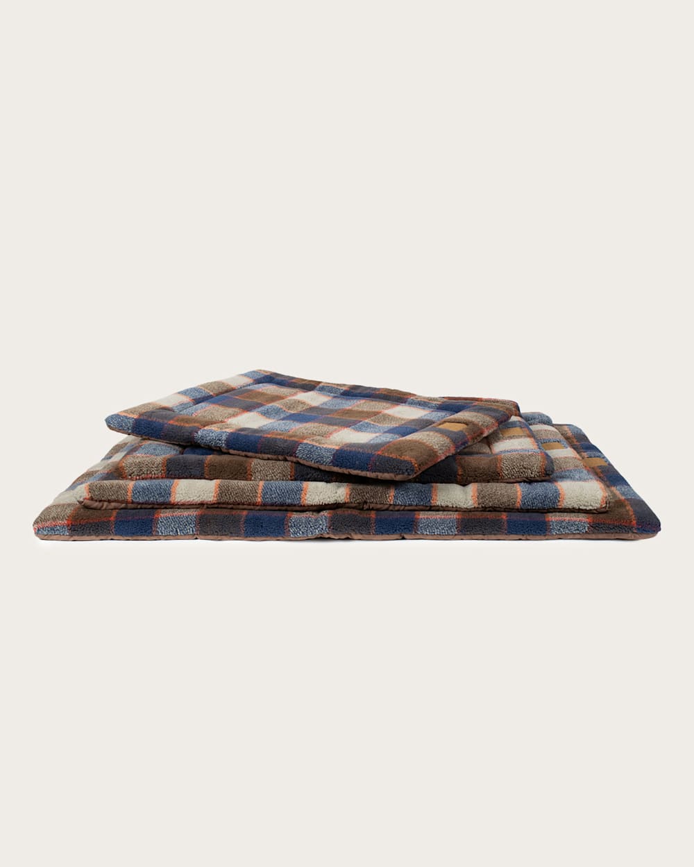 Pendleton Shop Mountain Plaid Pet Bed Comfort Cushion Plush & Durable